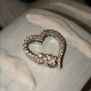 RARE Ever us  Dimond heart 10 k pendent